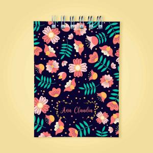 CADERNETA / BLOCO DE ANOTAÇÕES Capa dura em papel paraná 10x15cm  Com laminação Encadernação wire-o 70 folhas